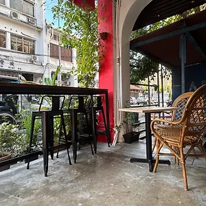 https://victoria-pods.georgetown-hotels.org